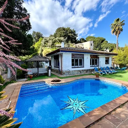 Holiday home Casa Paraiso Piscina Tranquilidad Sant Cebria de Vallalta